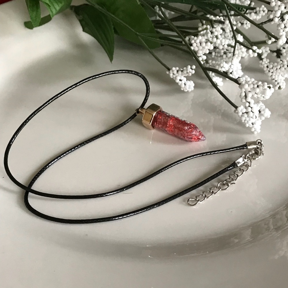 🆕🌸Pink Stone Necklace 🌸 - Picture 4 of 8